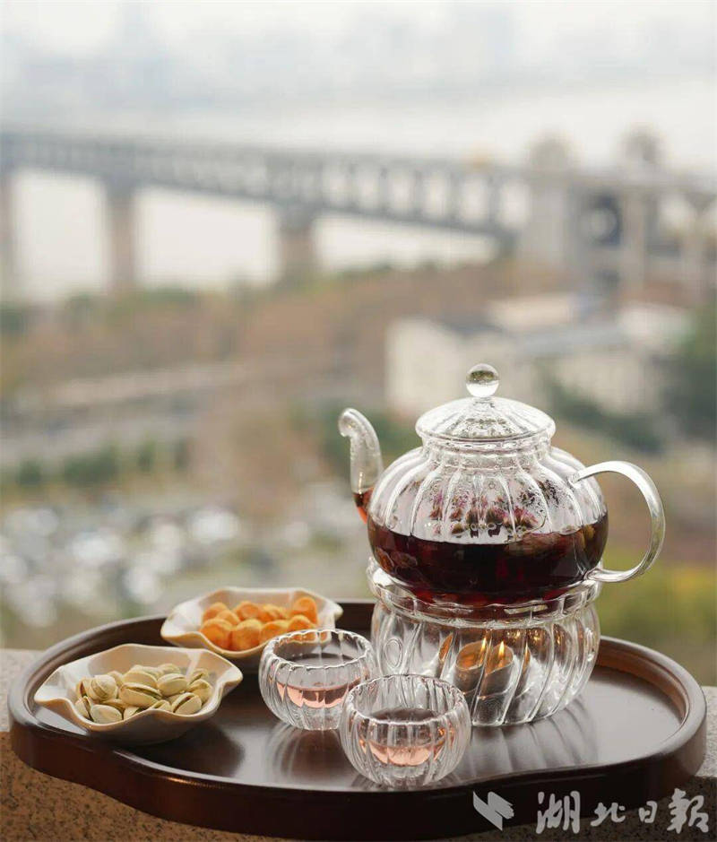 武汉“花”样奇景变文旅新景不朽情缘正版梅樱罕见同框(图2) 武汉“花”样奇景变文旅新景不朽情缘正版梅樱罕见同框(图2)